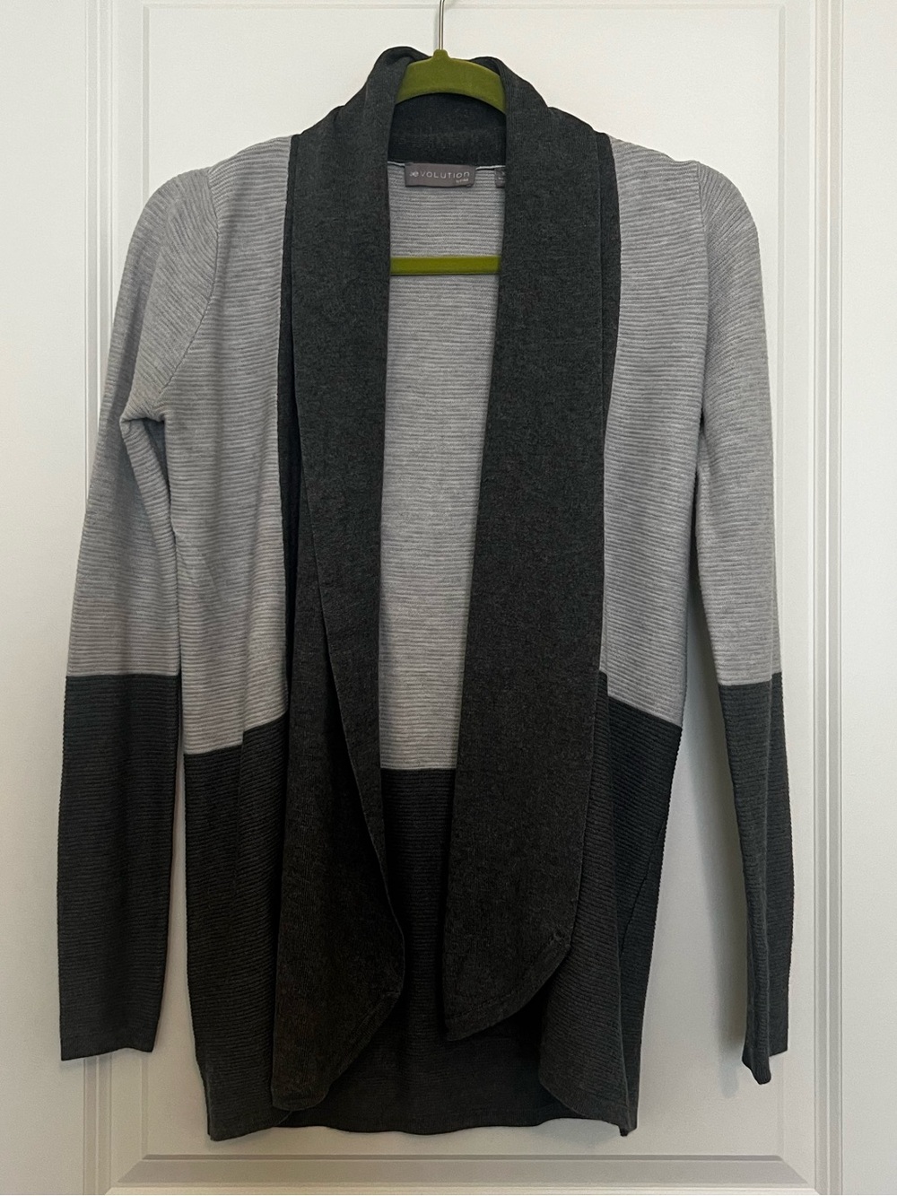 Evolution by Cyrus ribbed cardigan size XS